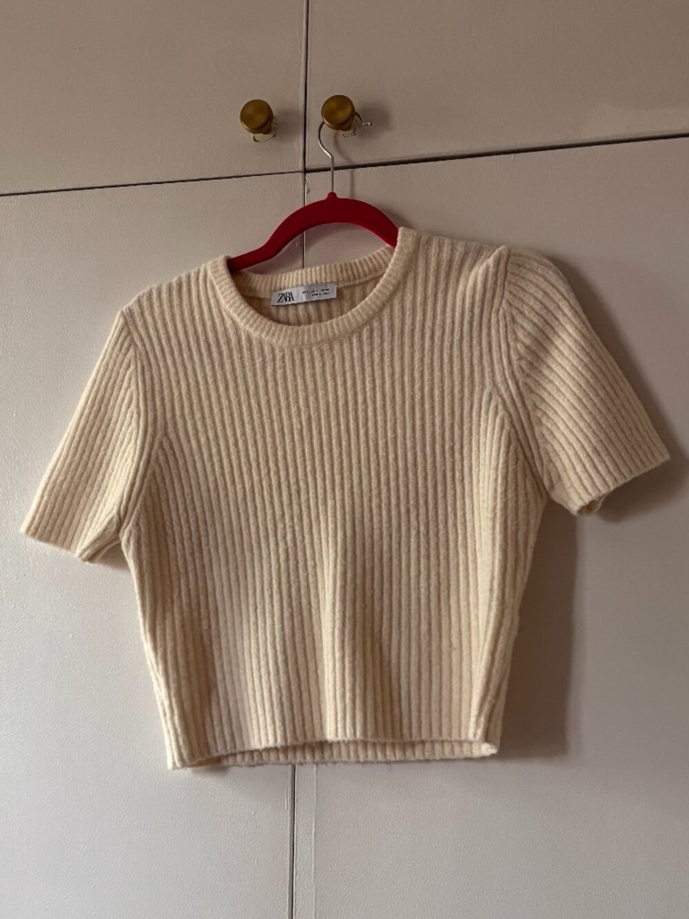Zara Short Sleeve Cropped Cream Sweater Top Large